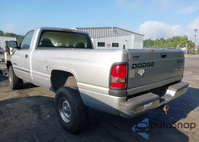 1B7HF16Y71S165120: 42728708