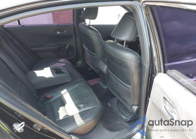 1HGCR2F14HA180461: 42727767