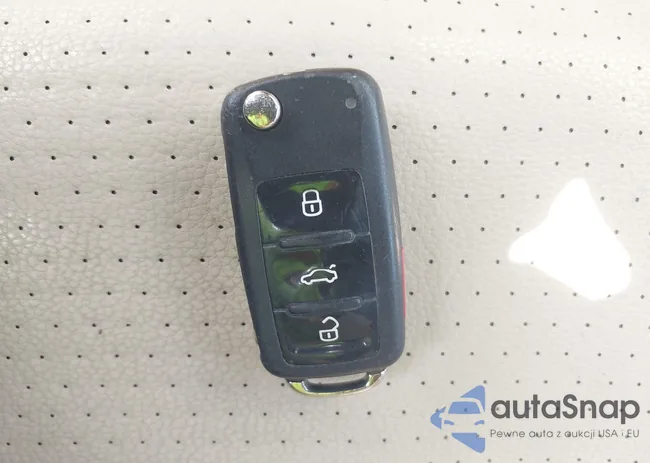 WVWBW8AH9DV003157: 42727778