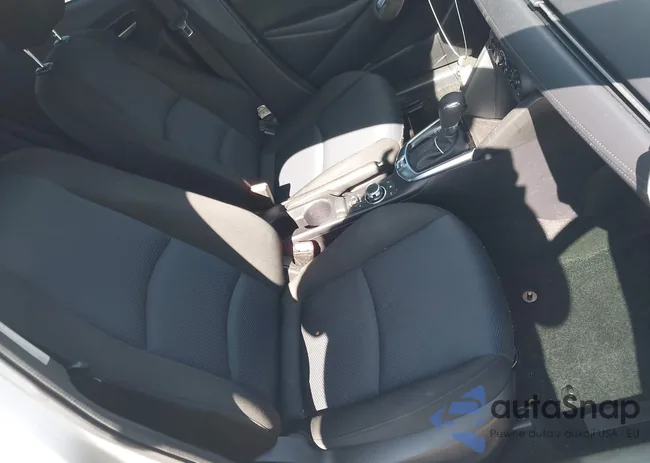 3MYDLBYV1KY518746: 42727899