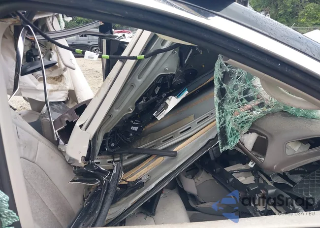 2C4RC1EG0HR752728: 42727947