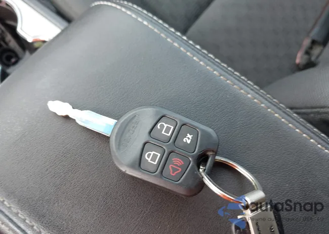 3FAHP0HG9CR202863: 42727996