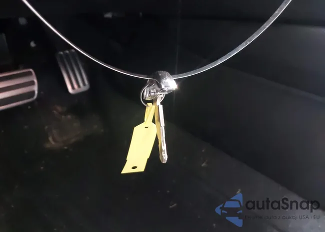 1HGCV1F39NA013015: 42728093