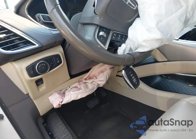 2LMPJ8J90KBL65609: 42728107