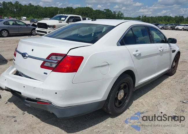 1FAHP2M8XDG158228: 42728132