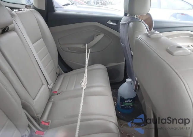 1FMCU0GX4EUB21811: 42728133