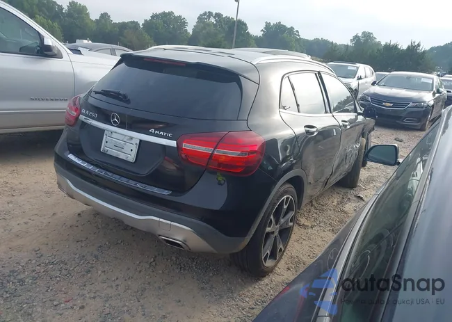 WDCTG4GB9KJ581822: 42729346