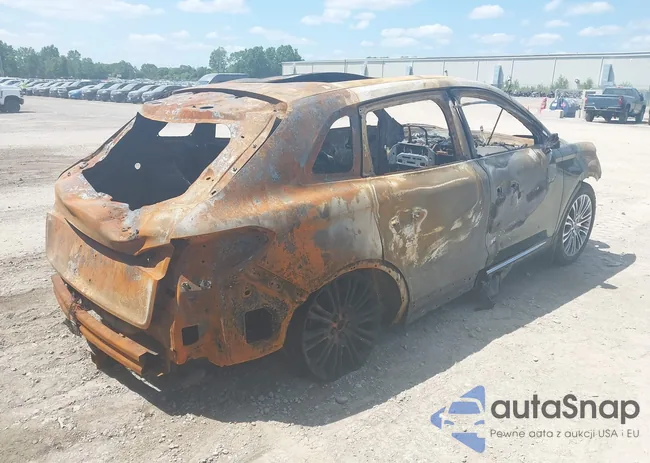 2LMPJ8LR3HBL10657: 42729375