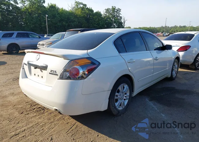 1N4AL2AP1BN512431: 42729400