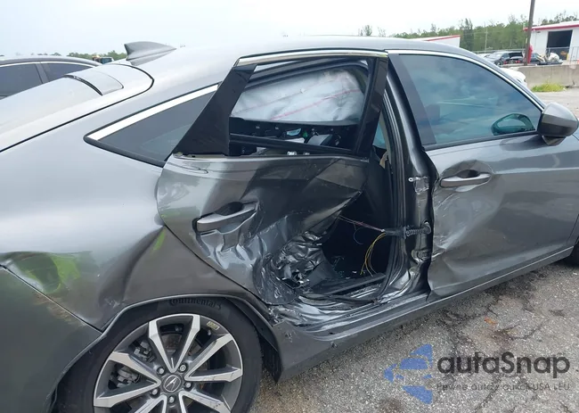 19UDE4H22SA004582: 42729456