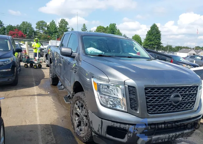 1N6BA1F39KN513876: 42729650