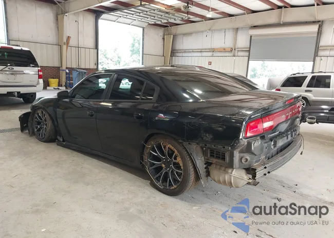 2C3CDXBGXCH172027: 42728751