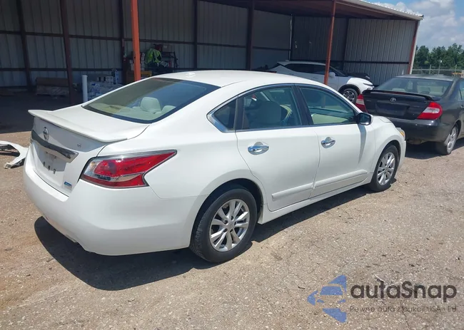 1N4AL3AP5EC170634: 42728796