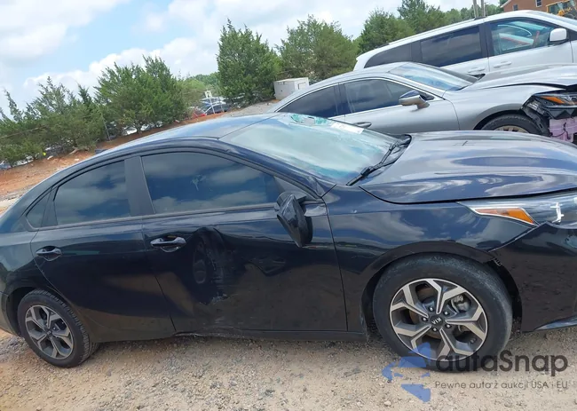 3KPF24AD6ME412613: 42728853