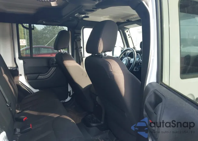 1C4BJWDG0EL315676: 42728983