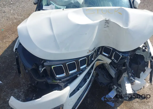 3C4NJDCB4JT315699: 42729041