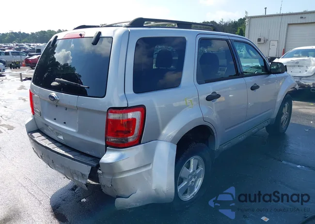 1FMCU9D72CKA87143: 42729084