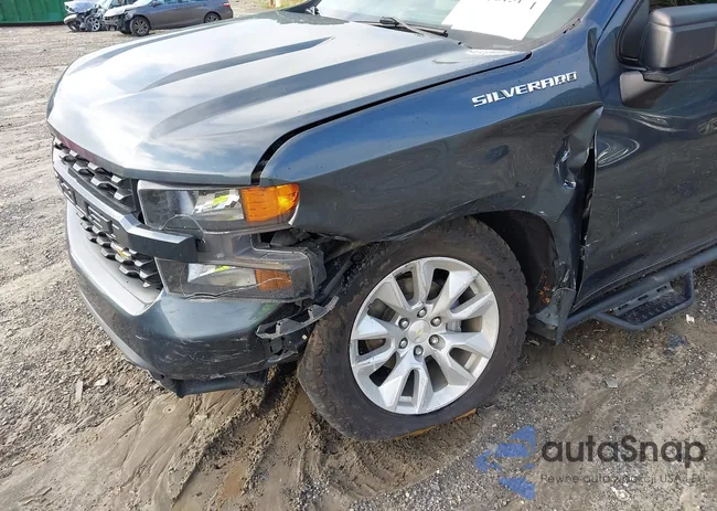 3GCPYBEH8LG201517: 42730151