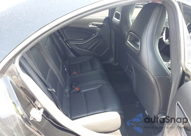 WDDSJ4EB2GN364639: 42730183