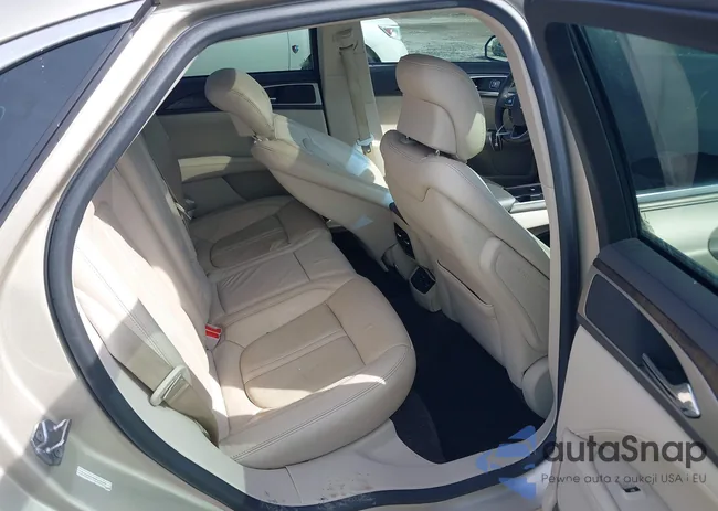 3LN6L5E99HR618687: 42730211