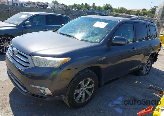 5TDBK3EH0BS066826: 42730341