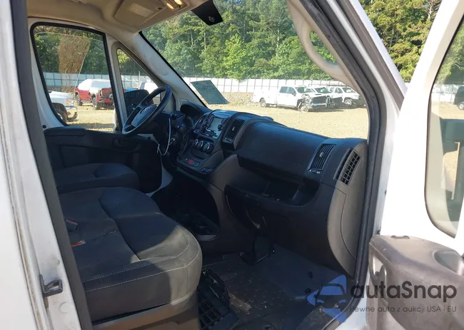 3C6TRVDG4JE148949: 42730615