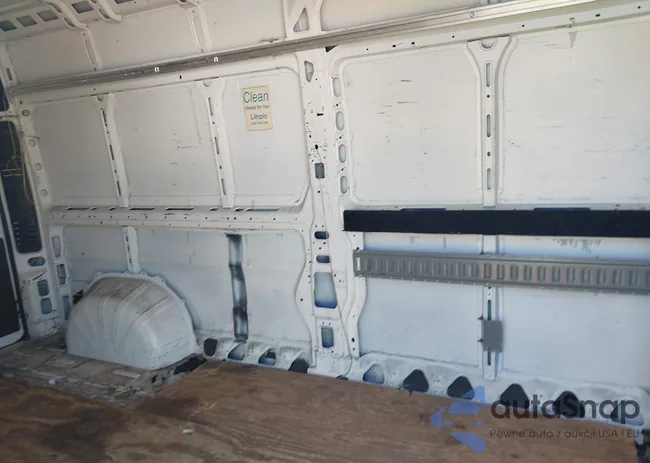 3C6TRVDG4JE148949: 42730615