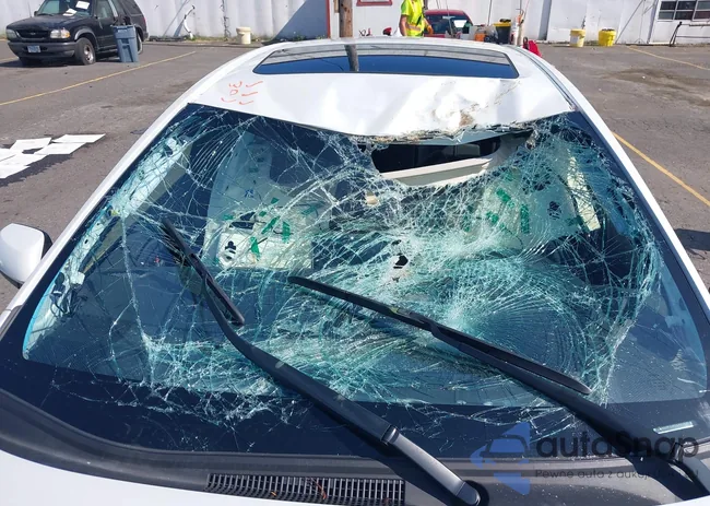 JTDBCMFE4R3051104: 42730659