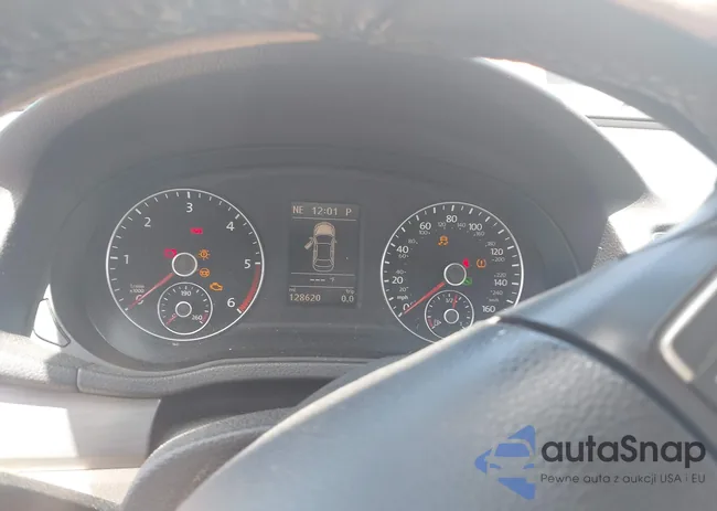 1VWBV7A38FC018584: 42729791