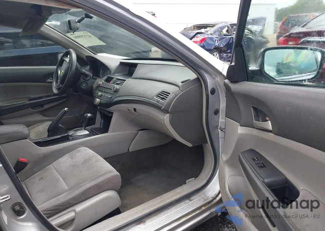 1HGCP26309A112408: 42729900