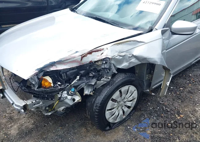 1HGCP26309A112408: 42729900