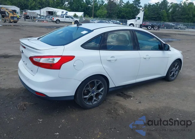 1FADP3F27EL251021: 42730127