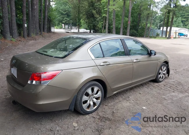 1HGCP26719A139653: 42731186