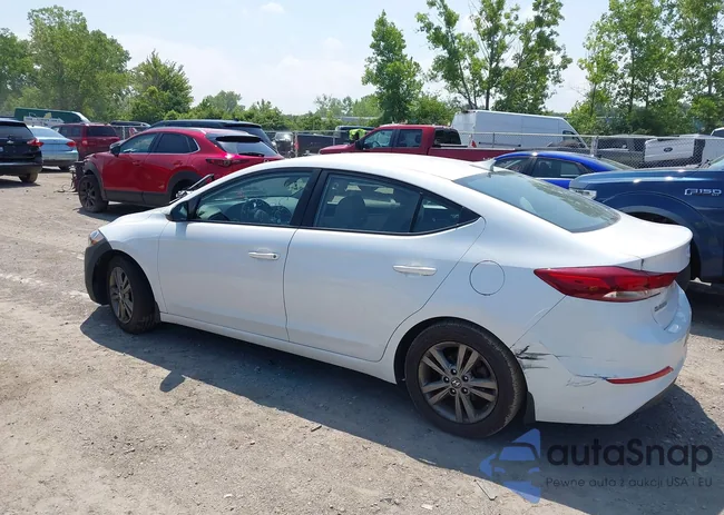 5NPD84LF6JH227912: 42731310