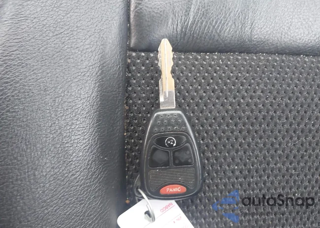 1C4NJDBB7GD802752: 42731014