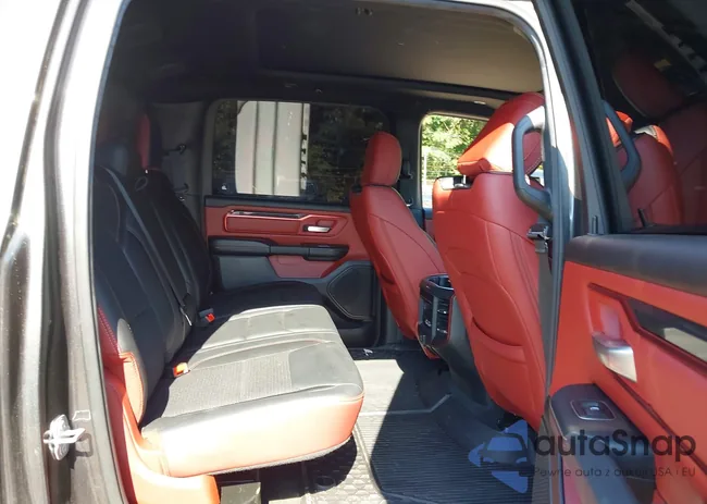 1C6SRFLT3KN752957: 42732280