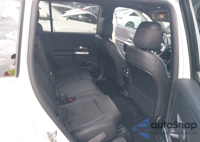 W1N4M4HB8MW098807: 42732294