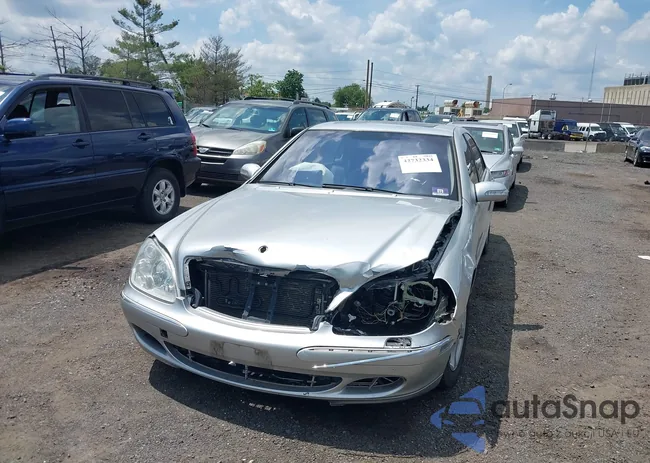 WDBNG75J04A421534: 42732334