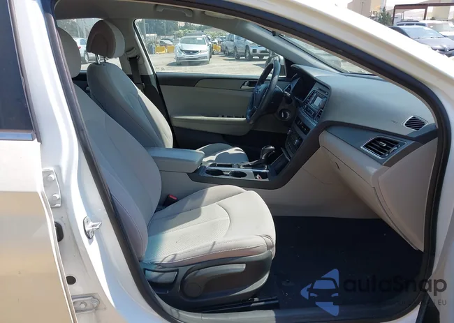 5NPE24AF8FH030966: 42732432