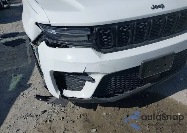 1C4RJHBG7PC586945: 42732446