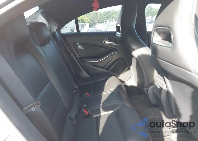 WDDSJ4EB8EN104257: 42732448