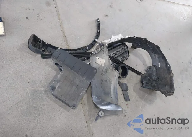 SALVP2RX4JH324447: 42732484