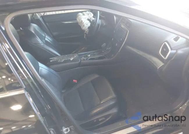 1N4AA6AP4GC395590: 42732564