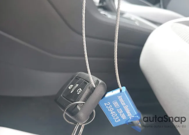 3VVCX7B2XNM074158: 42732722