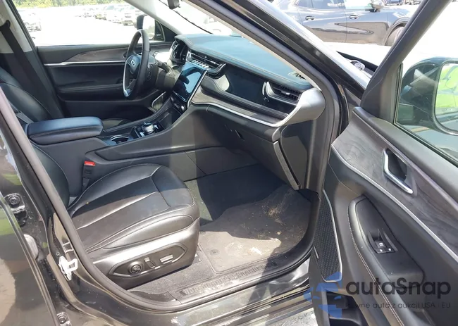 1C4RJYB64RC720773: 42731747