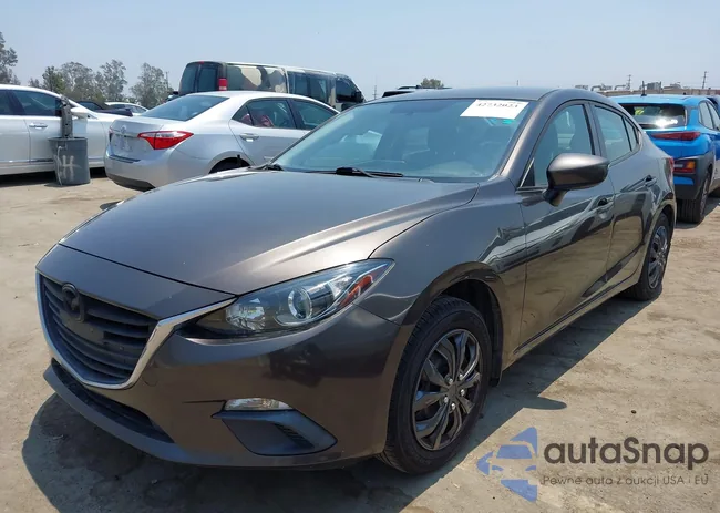 3MZBM1U70FM159176: 42732023