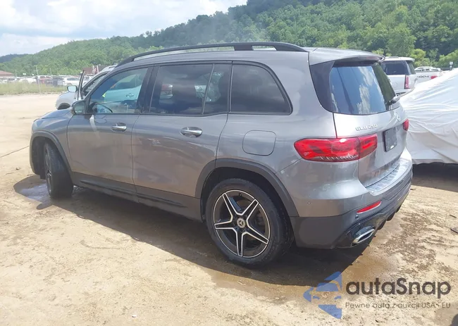 W1N4M4HB6MW092665: 42733165