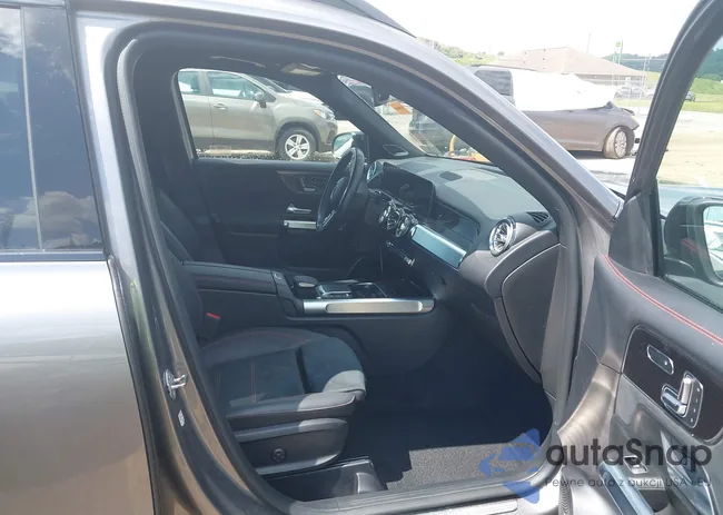 W1N4M4HB6MW092665: 42733165