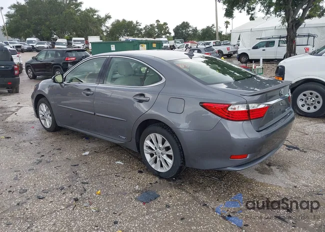 JTHBW1GG6D2033979: 42733167