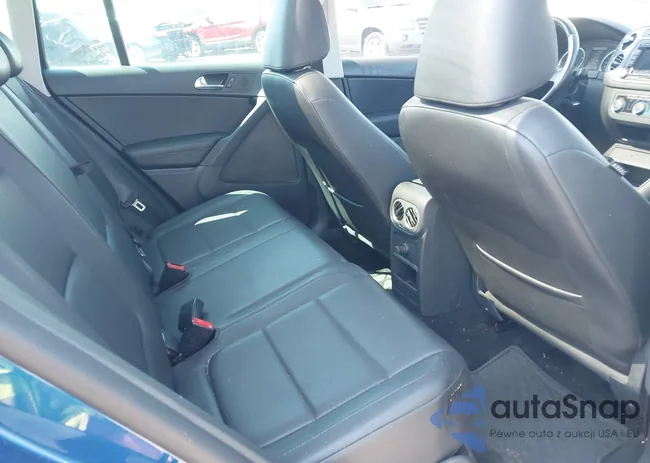 WVGBV7AX9AW002290: 42733168